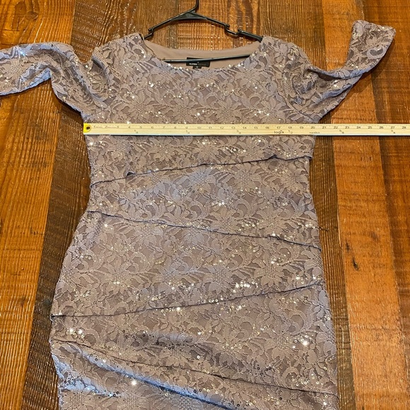 RONNI NICOLE tiered sequins beautiful dress size 14 like NEW, rose gold-ish - Picture 11 of 14